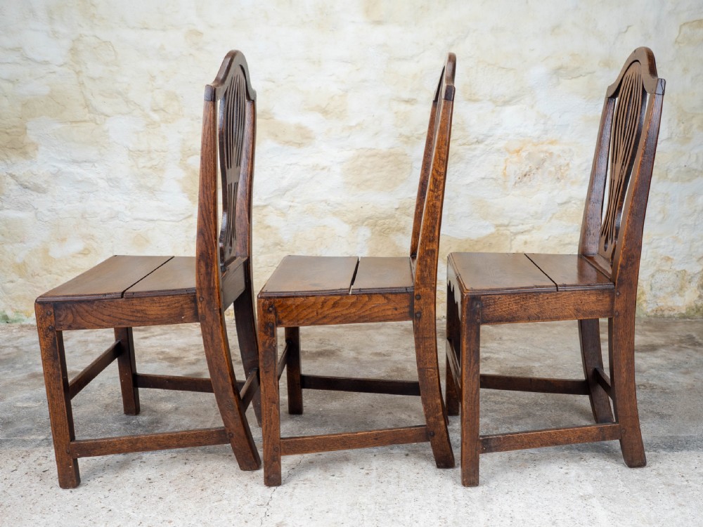Georgian Chippendale Set of 3 Elm Country Dining Chairs View VII