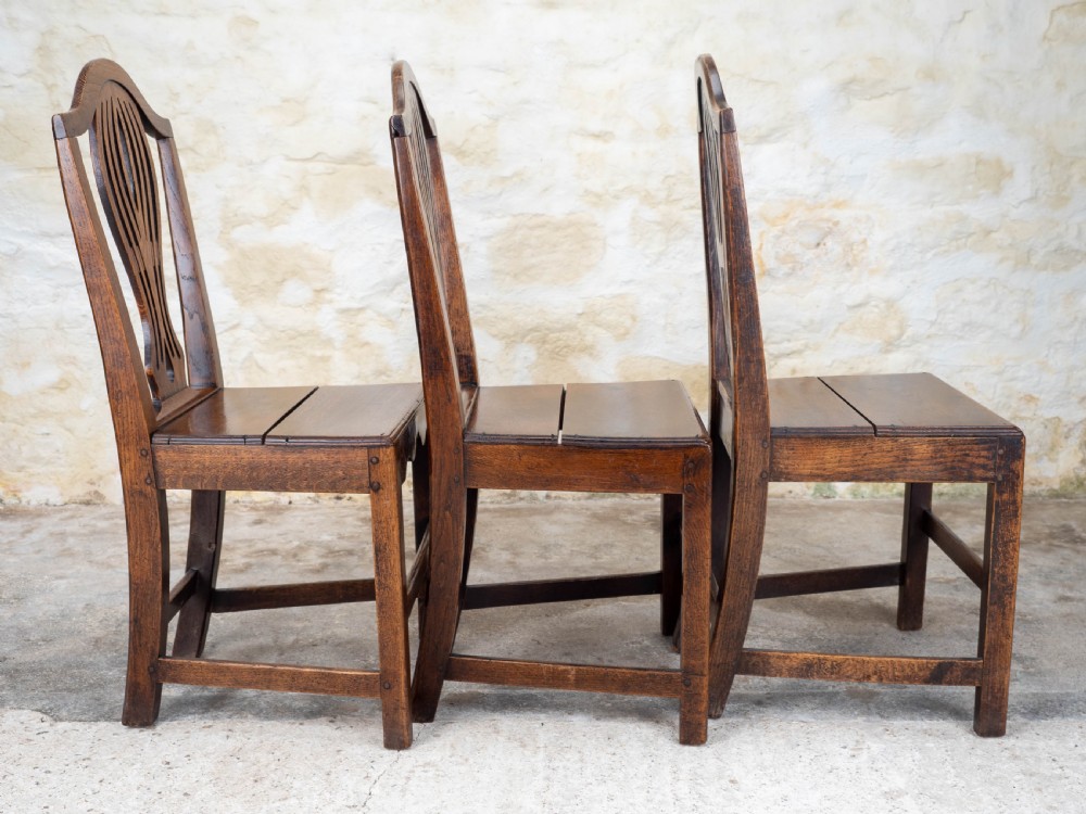 Georgian Chippendale Set of 3 Elm Country Dining Chairs View VIII