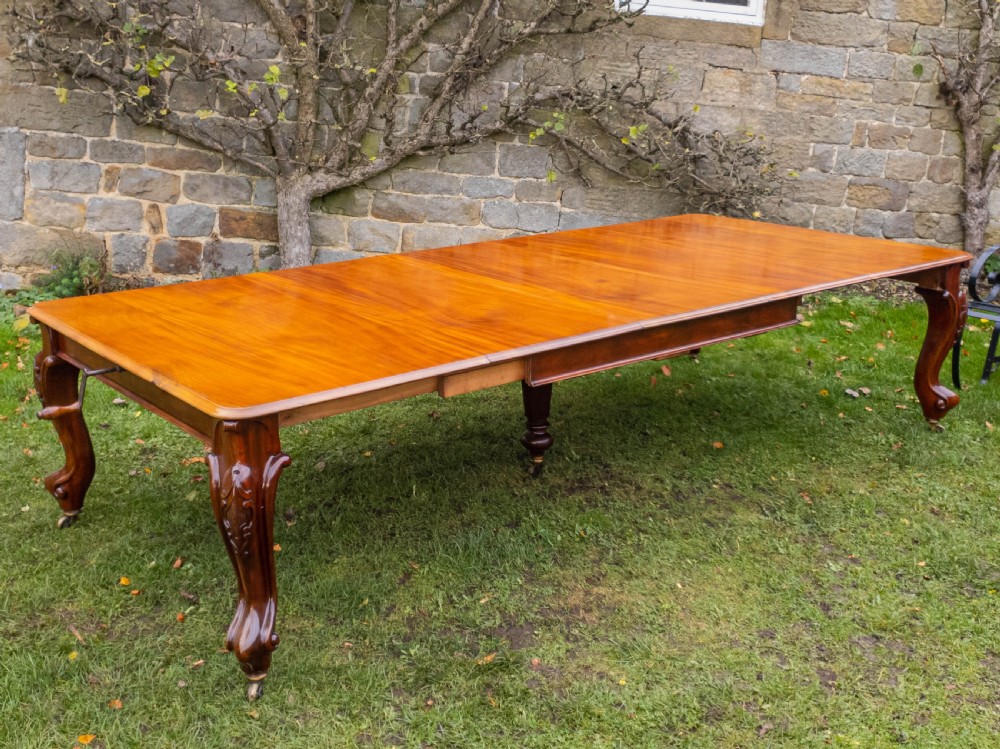 Victorian 10ft Mahogany Extending Dining Table View V