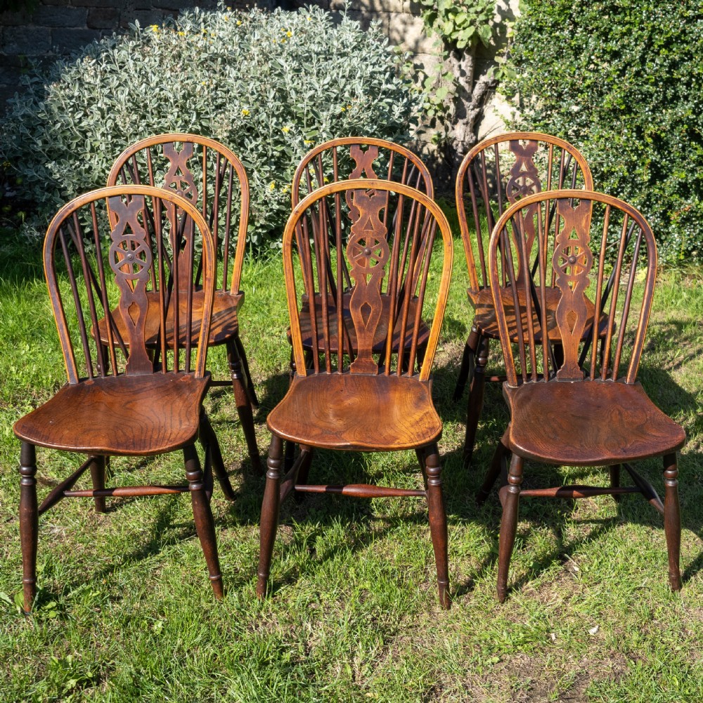 Early C19th Set of 6 Windsor Wheelback Elm & Ash Country Dining Chairs View II