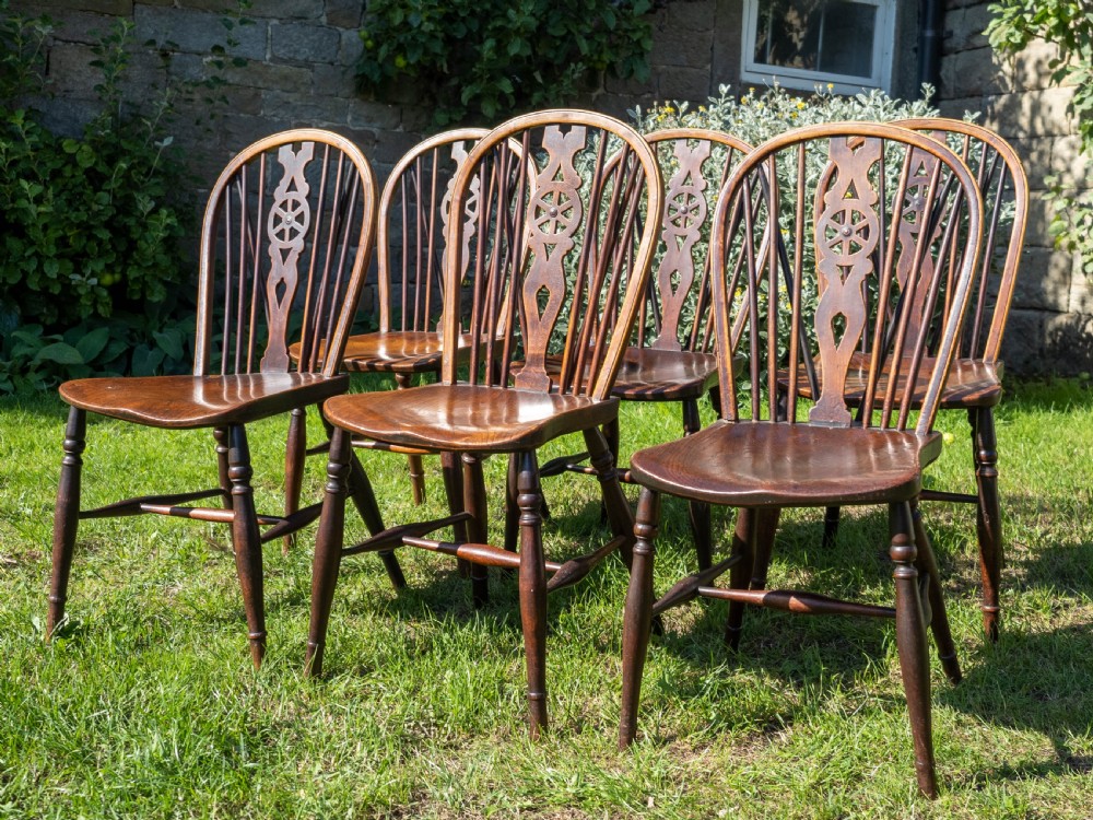 Early C19th Set of 6 Windsor Wheelback Elm & Ash Country Dining Chairs View IV