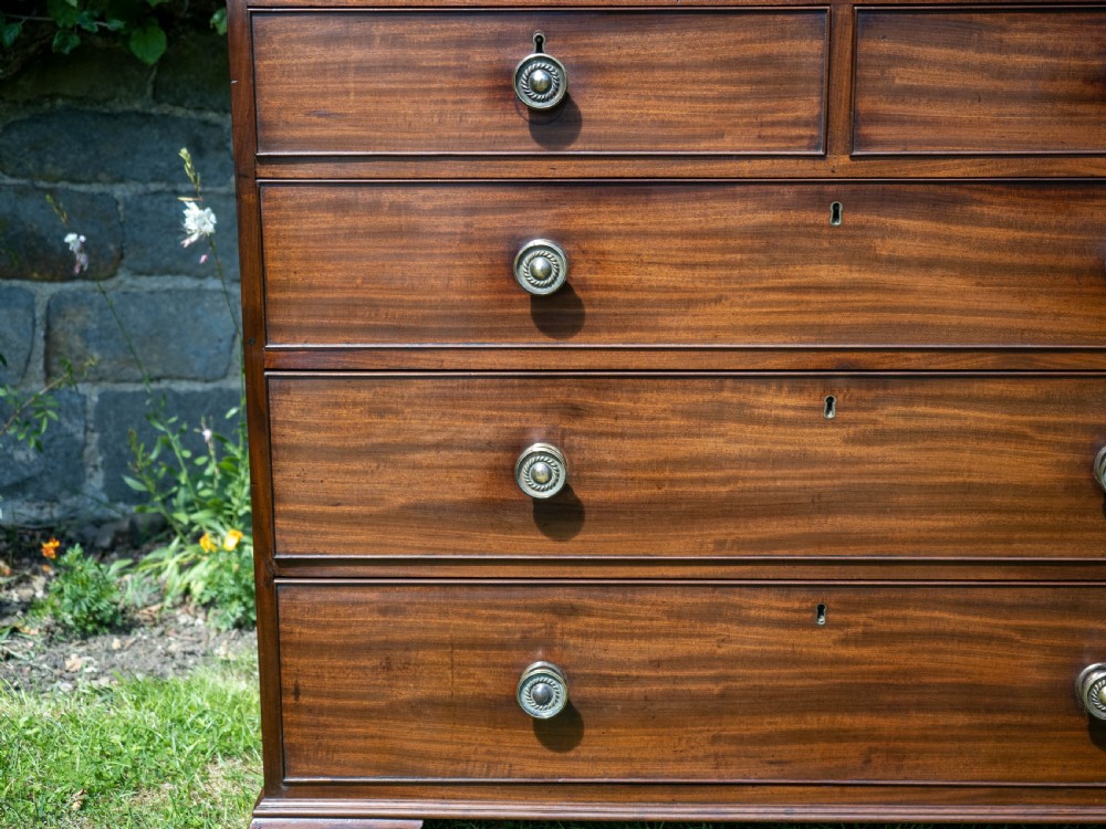 Georgian Mahogany Chest of Drawers with Ogee Feet C1800 View X