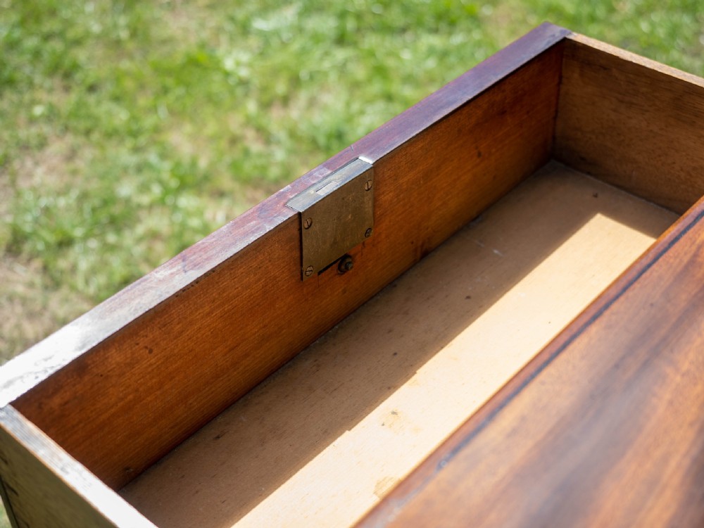 Georgian Mahogany Chest of Drawers with Ogee Feet C1800 View XII