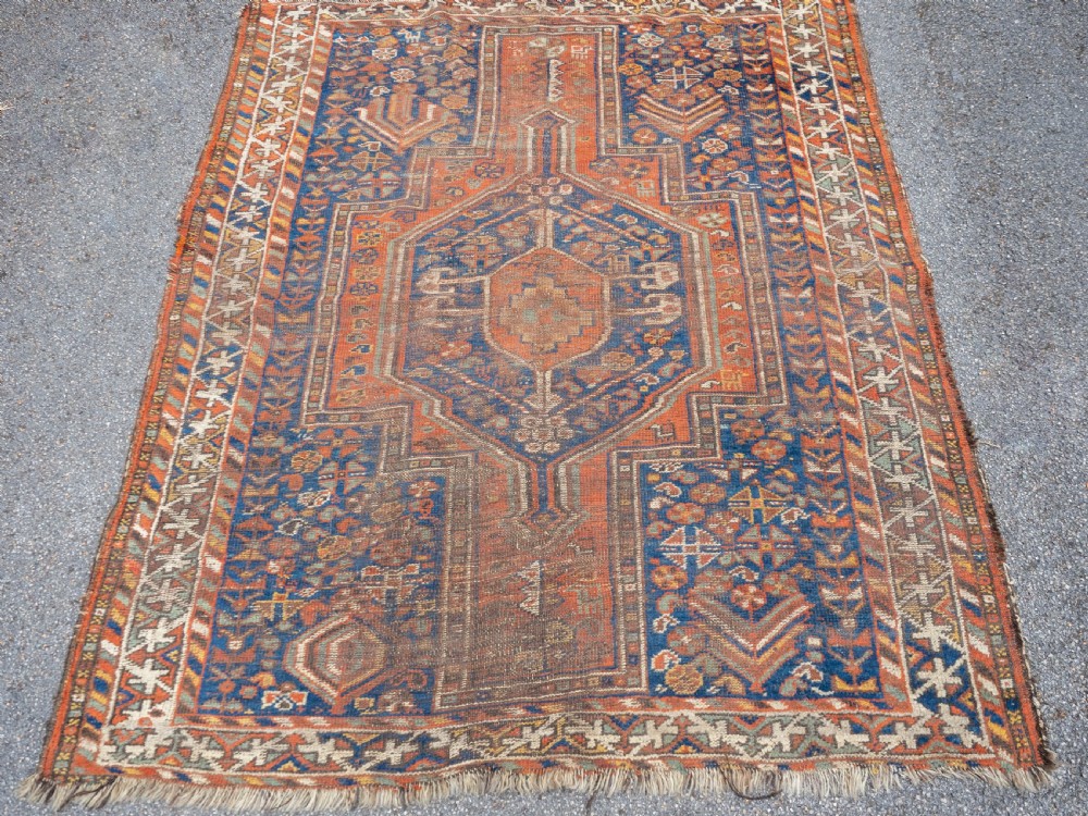 Qashqai Persian Rug 6'1.5