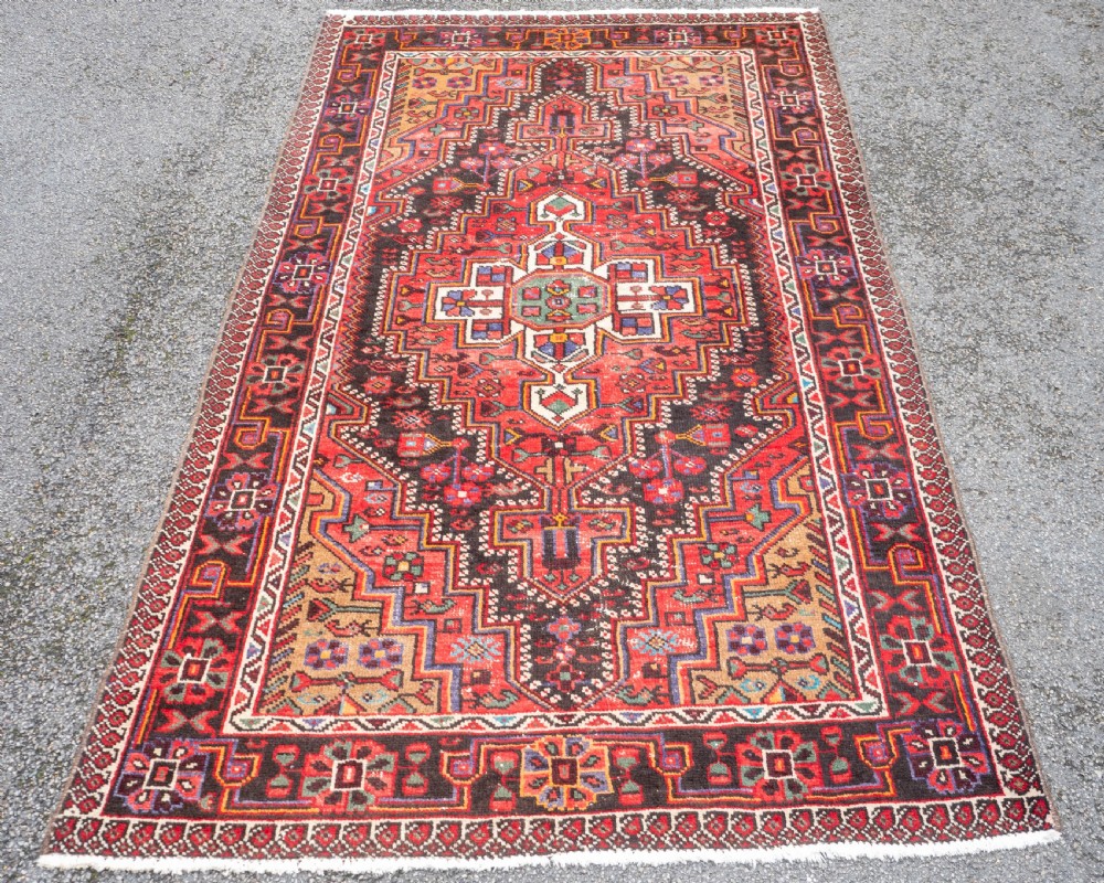 Persian Hamadan Rug 7'6