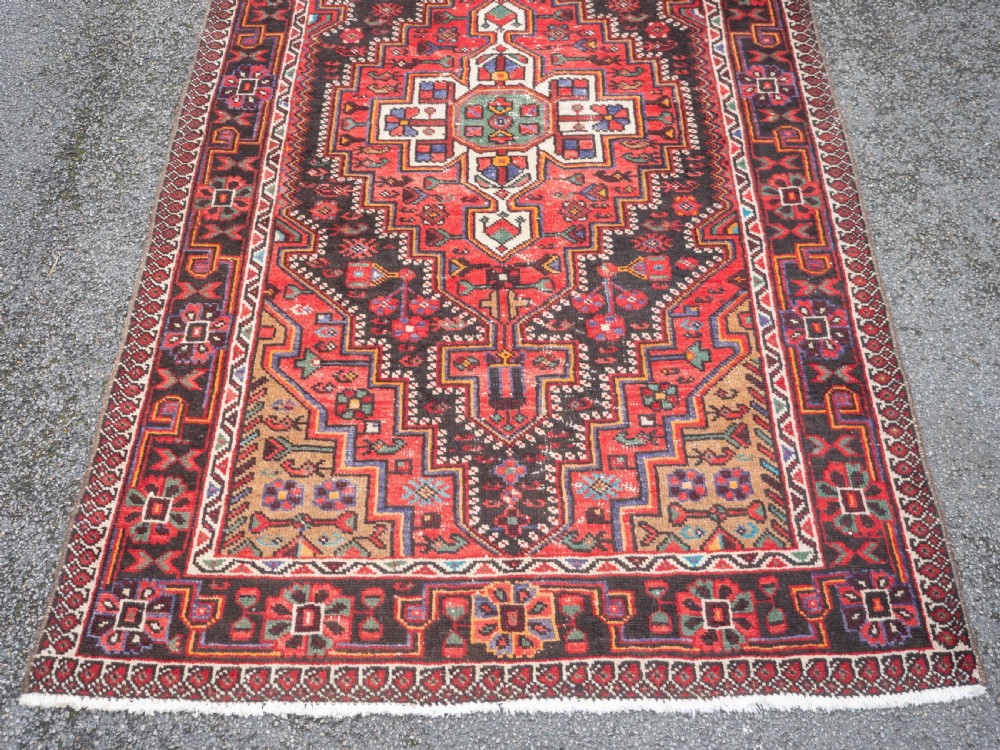 Persian Hamadan Rug 7'6