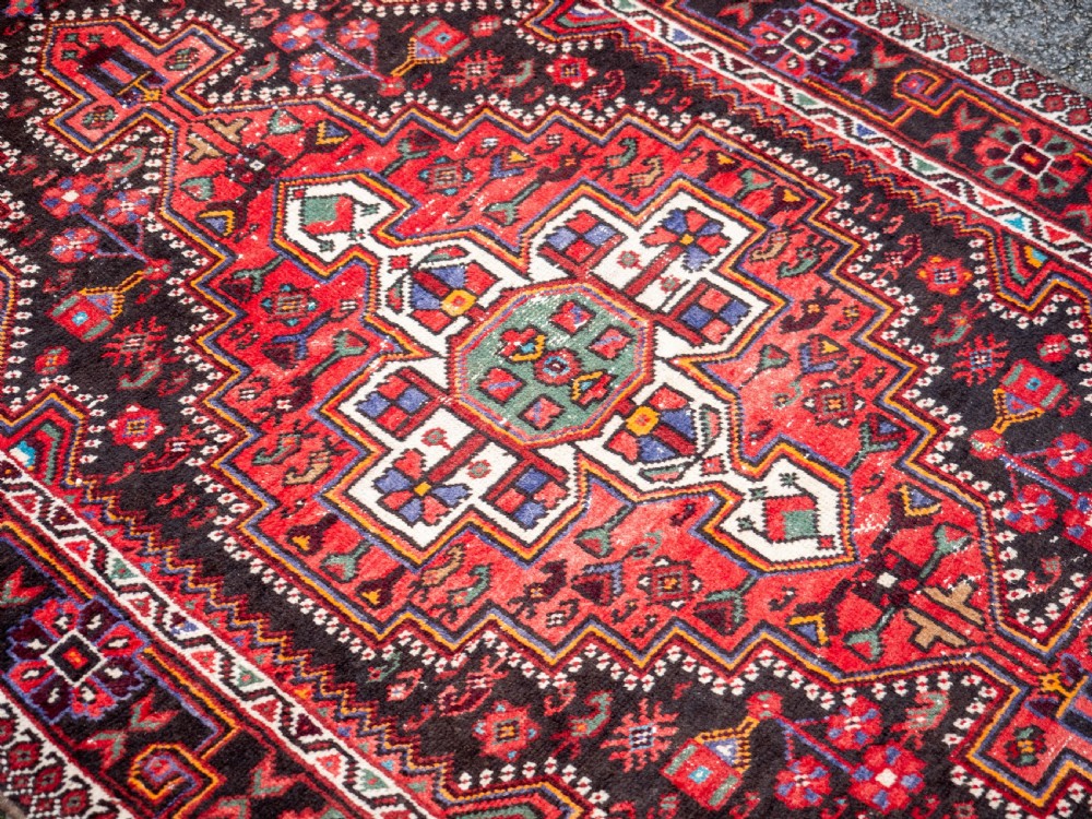 Persian Hamadan Rug 7'6