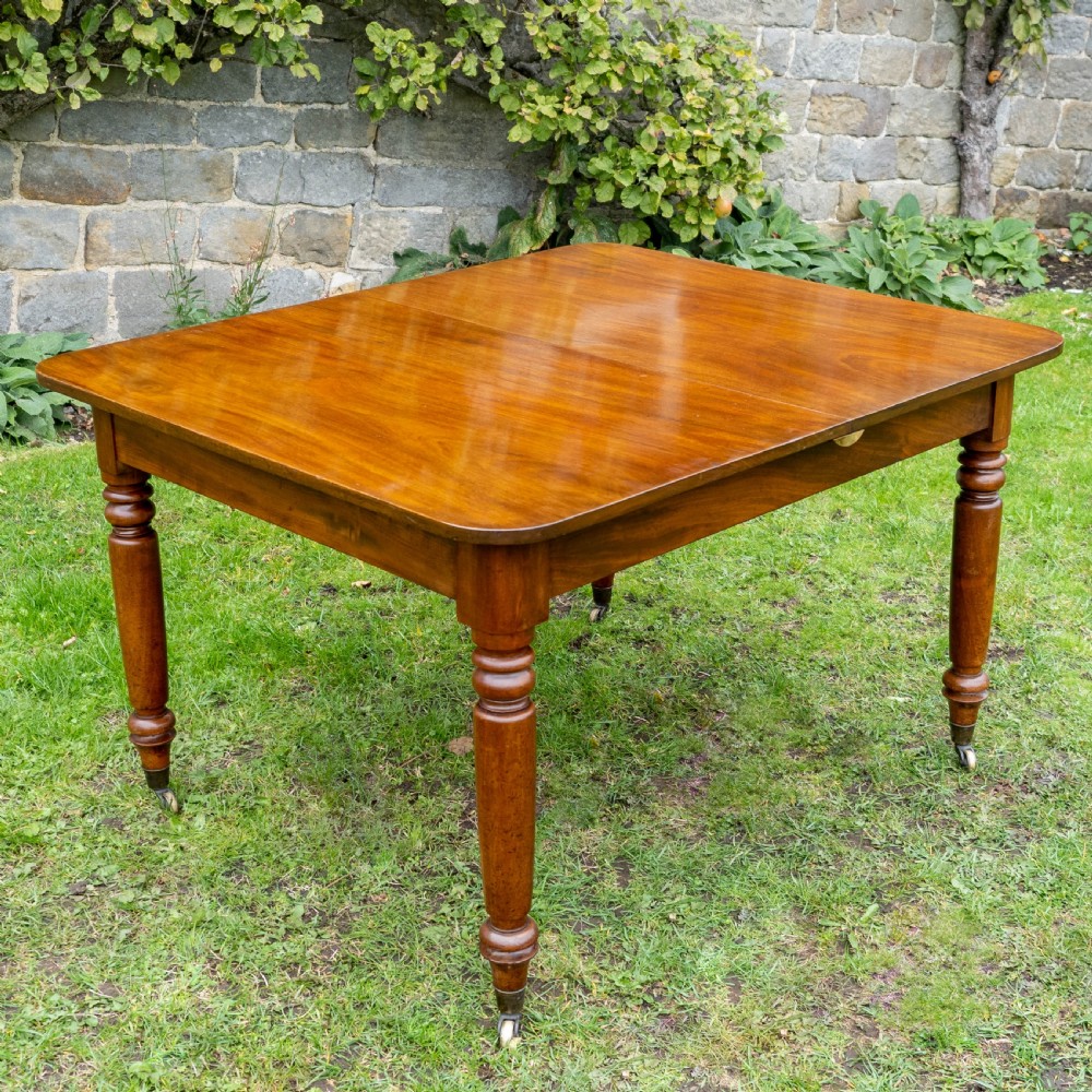 Regency Small Mahogany Extending Dining Table