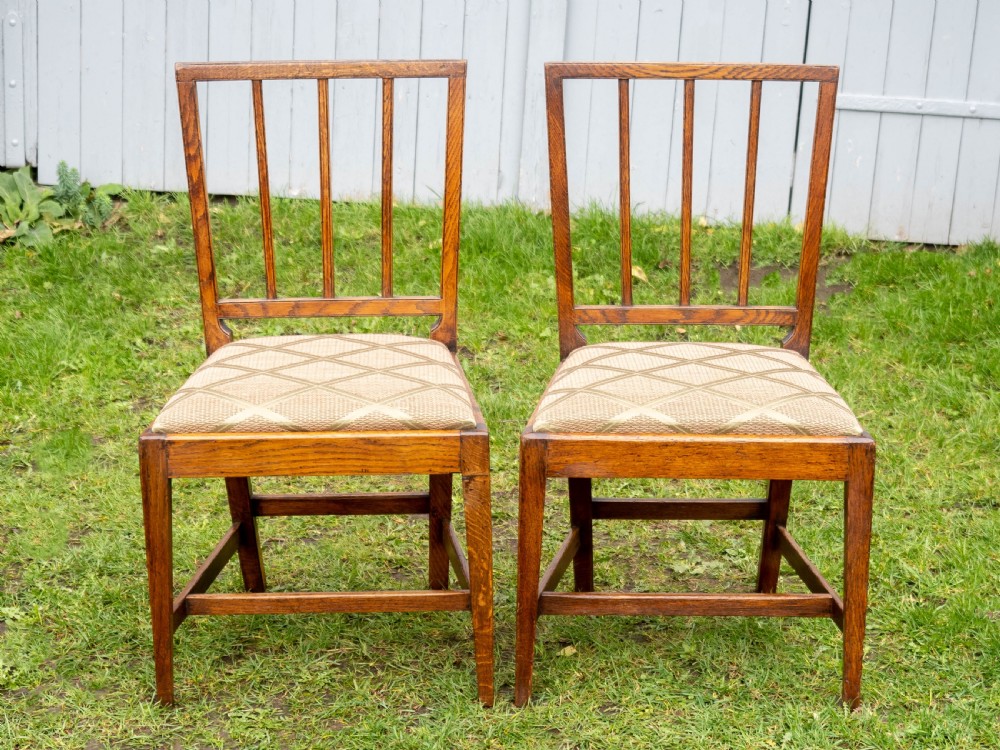 Elm Sheraton Country Vernacular Style Upholstered set of 6 Dining Chairs View VII