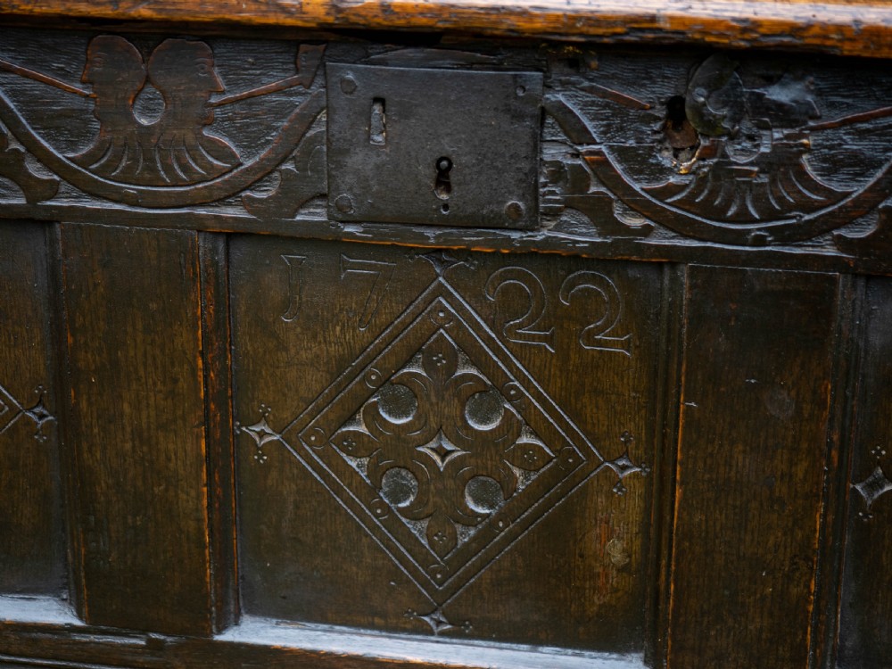George I Oak Small Panelled Carved Yorkshire Coffer C1722 (Chest or Kist) View IV