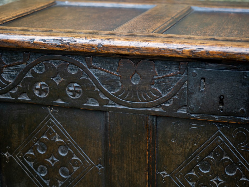 George I Oak Small Panelled Carved Yorkshire Coffer C1722 (Chest or Kist) View V