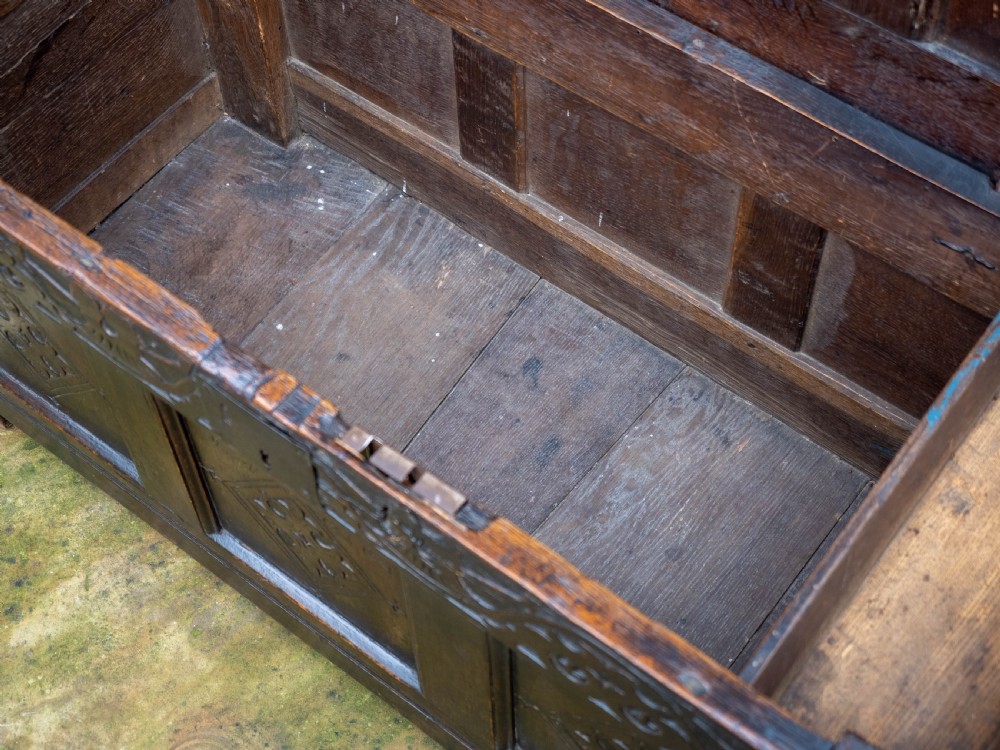 George I Oak Small Panelled Carved Yorkshire Coffer C1722 (Chest or Kist) View XII