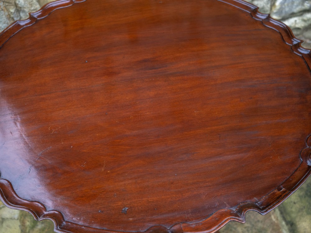 Georgian Pie Crust Edge Mahogany Tilt-Top Tripod Supper Table (George III Late C18th) View IX