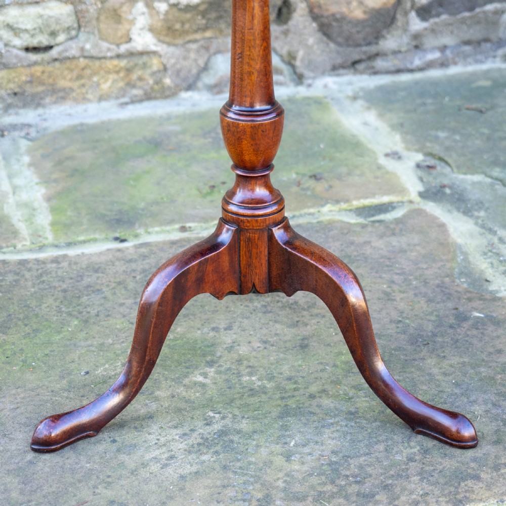 George III Mahogany Small Side or Wine Flip-Top Tripod Table View VIII