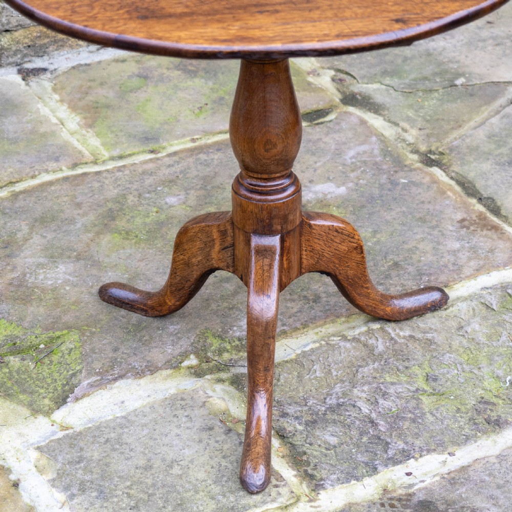 George II Oak Tilt Top Country Tripod Supper Table  (Georgian) View IX