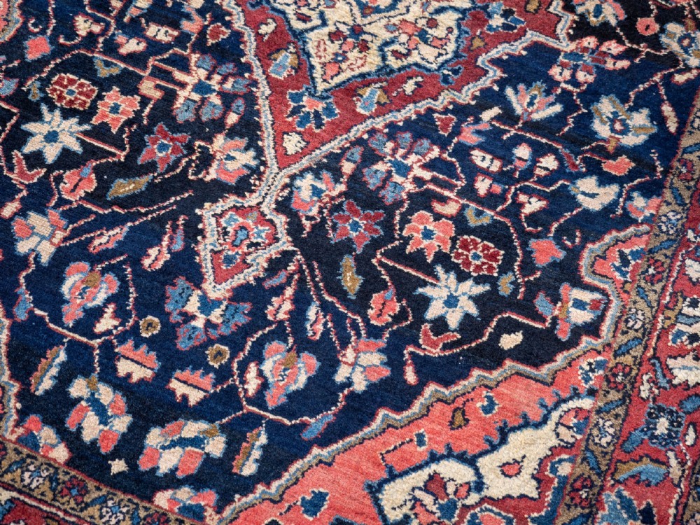 Antique Oriental Rug Early C20th 6'11