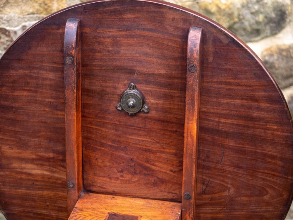 Georgian Mahogany Tilt Top Tripod Supper Table (George III) View VIII
