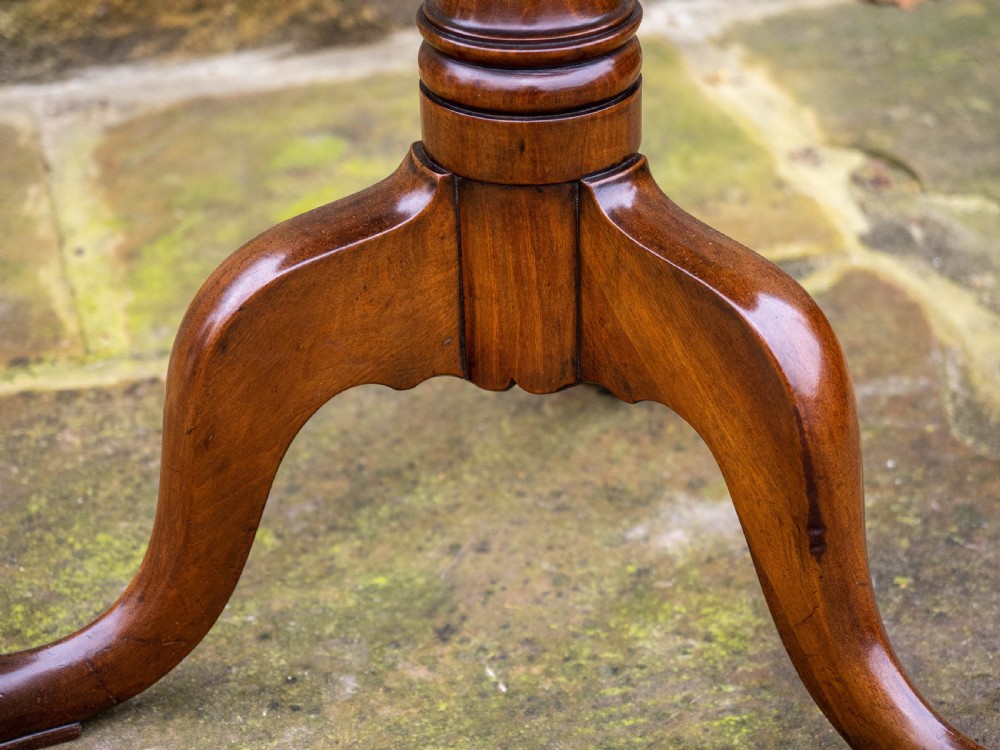 Georgian Mahogany Tilt Top Tripod Supper Table (George III) View XVIII