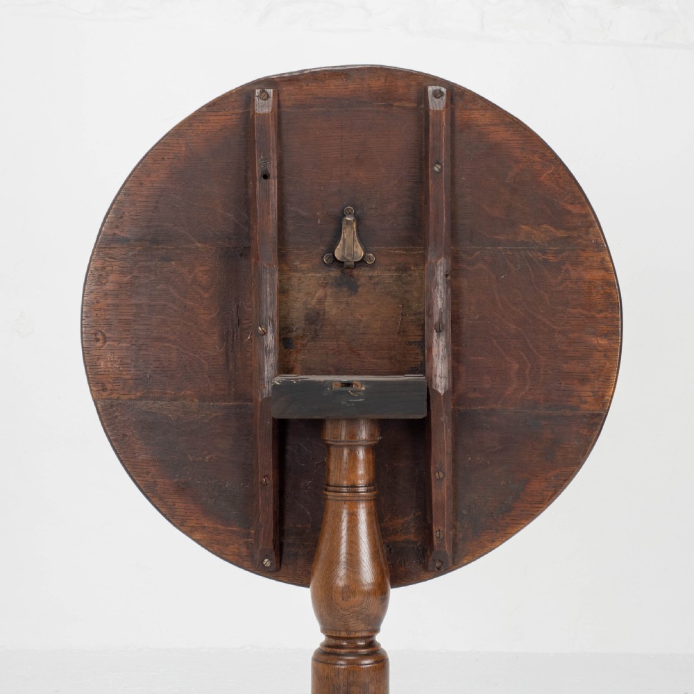 George II Oak Tilt Top Country Tripod Supper Table (Georgian) View VIII