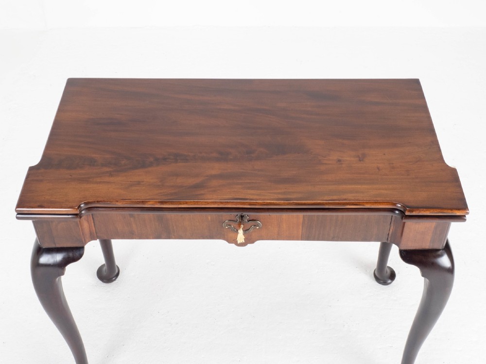 George II Cabriole Leg Pad Foot Mahogany Console / Foldover Games Table C1740 View VI