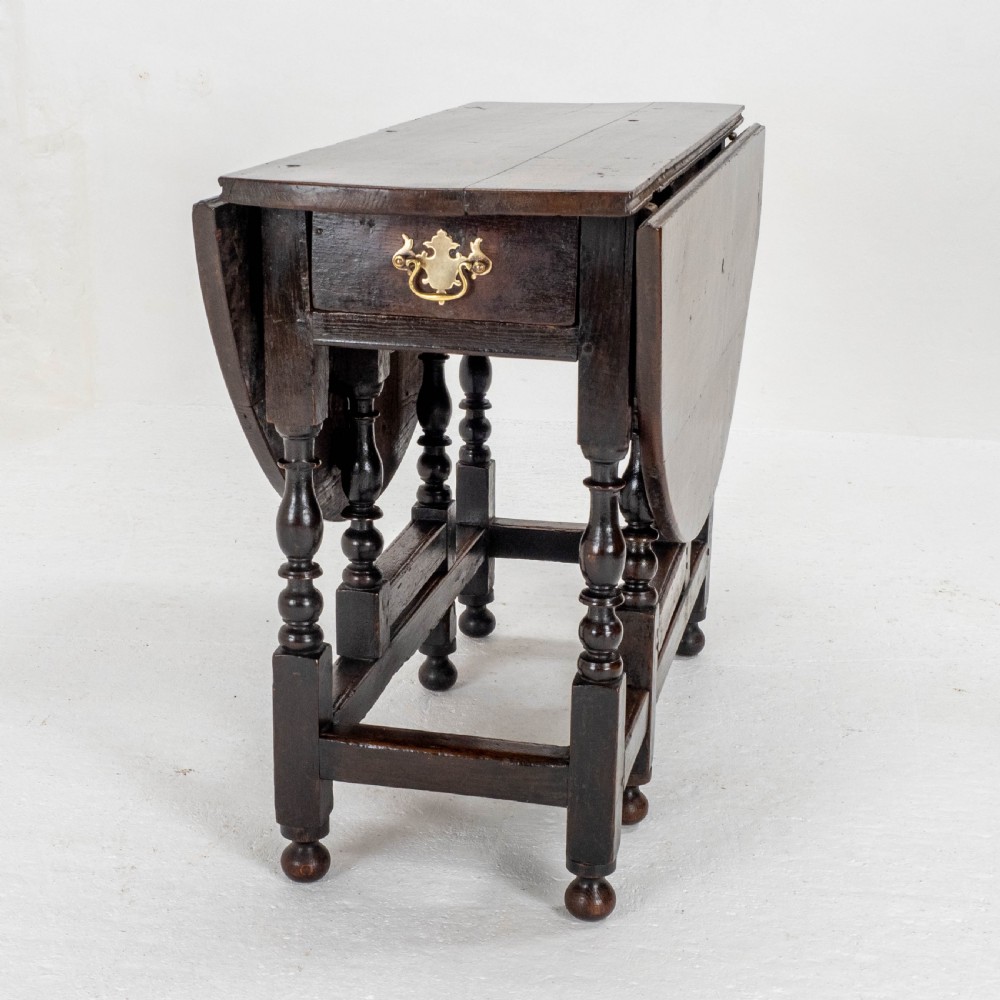 C1700 Dark Oak Small Gateleg Country Dining Table (Late C17th Early C18th) View IV