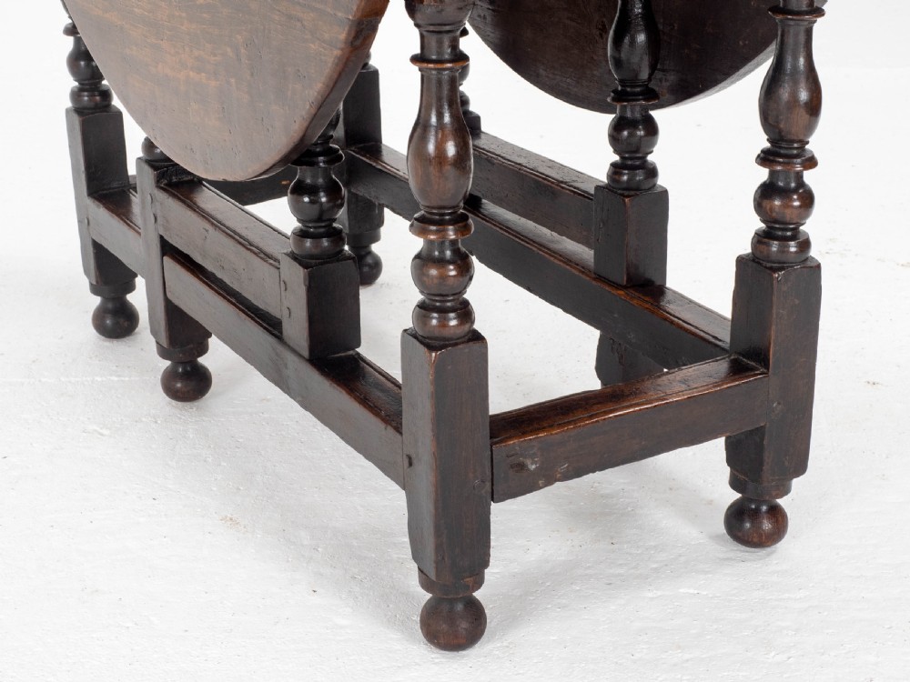 C1700 Dark Oak Small Gateleg Country Dining Table (Late C17th Early C18th) View XV