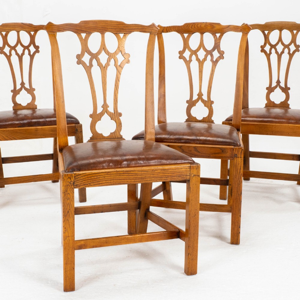 Georgian Chippendale Country Vernacular Style Elm & Leather Set of 4 Dining Chairs