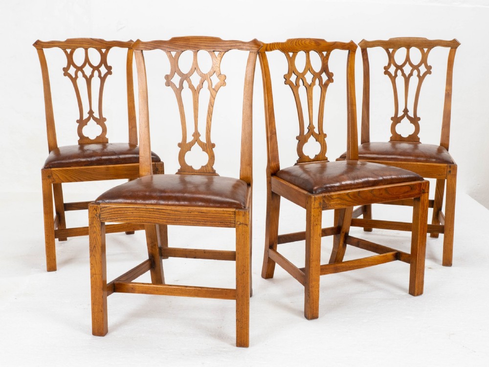 Georgian Chippendale Country Vernacular Style Elm & Leather Set of 4 Dining Chairs View IV