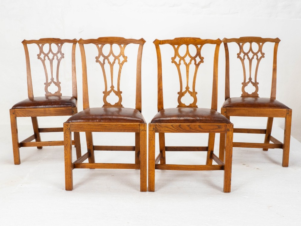 Georgian Chippendale Country Vernacular Style Elm & Leather Set of 4 Dining Chairs View V