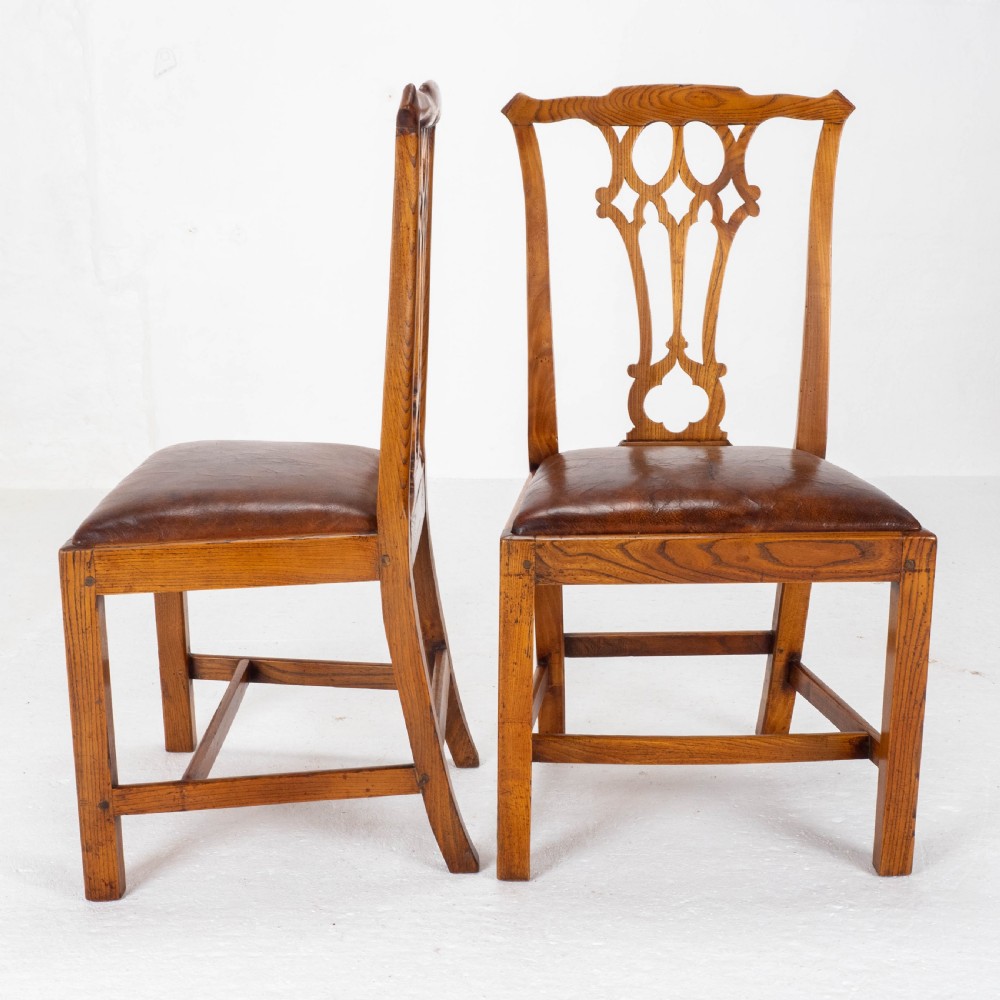 Georgian Chippendale Country Vernacular Style Elm & Leather Set of 4 Dining Chairs View XIII