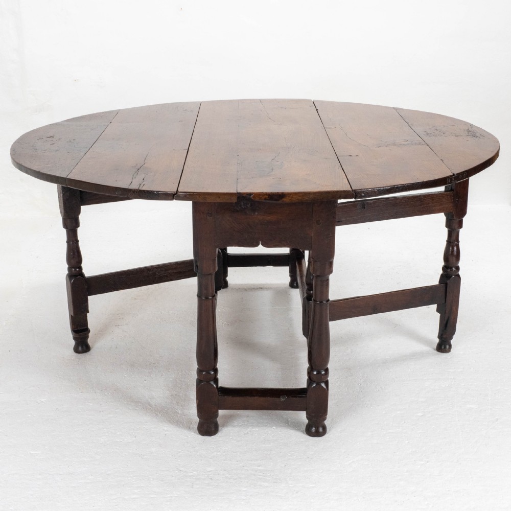 Early C18th George I Oak Gateleg Country Dining Table View III