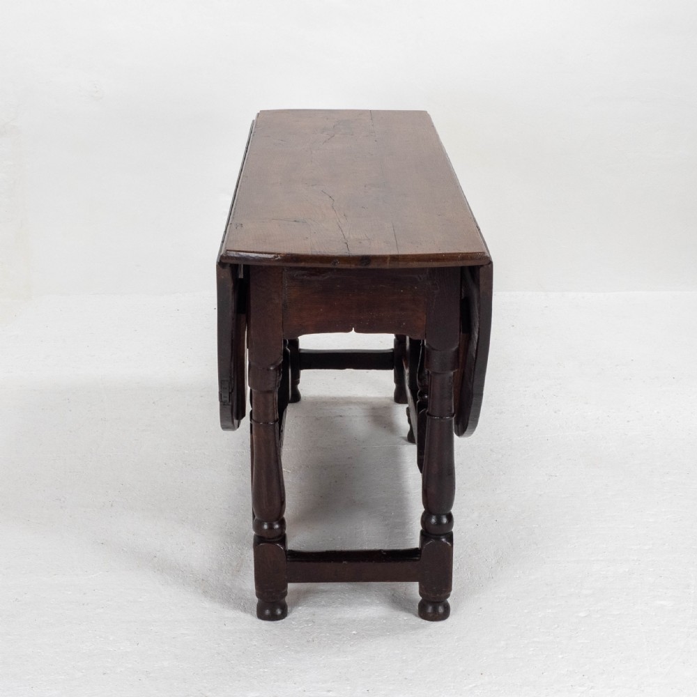 Early C18th George I Oak Gateleg Country Dining Table View VIII
