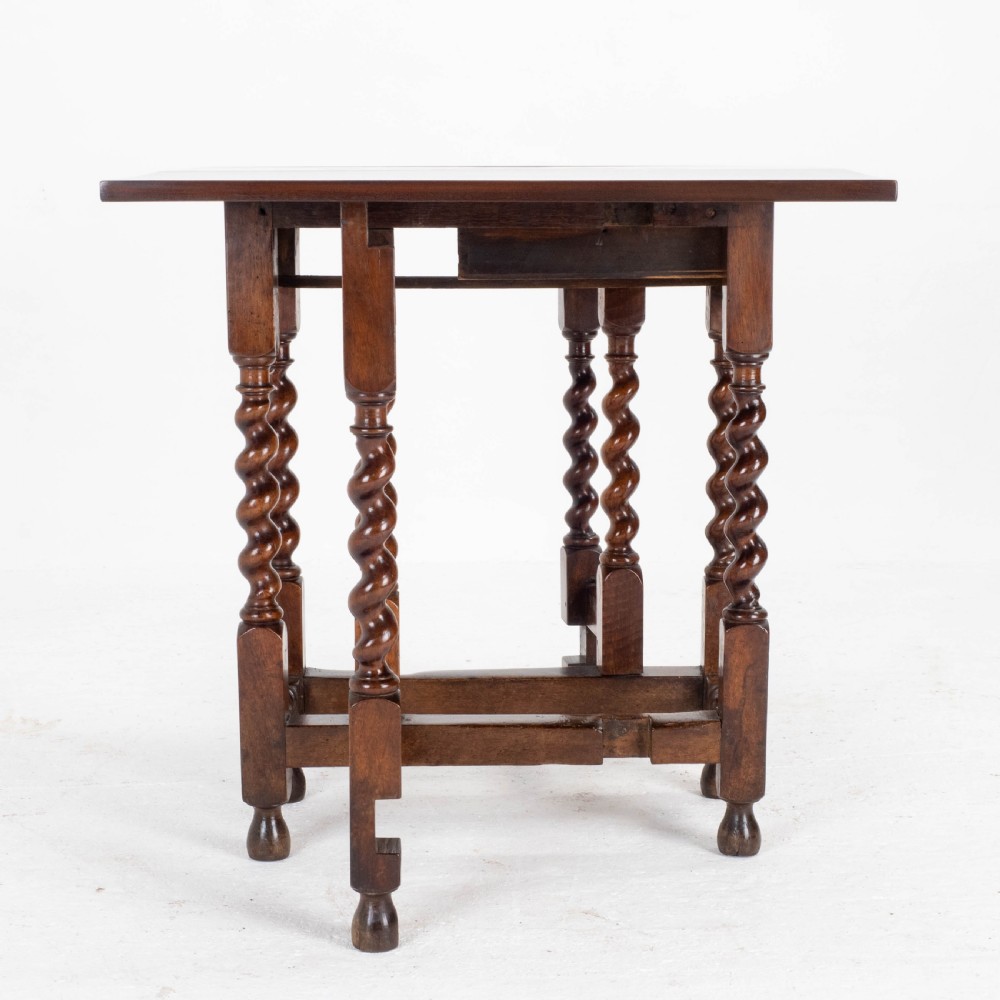 Queen Anne Red Walnut Small Barley-Twist Gateleg Drop Leaf Side Table View VIII
