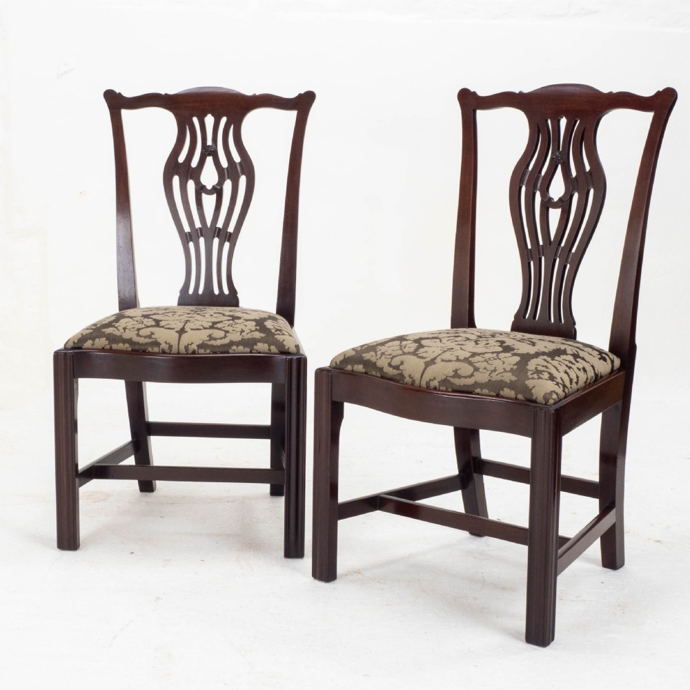 Georgian Chippendale Mahogany Set of 4 Dining Chairs (George III) View V