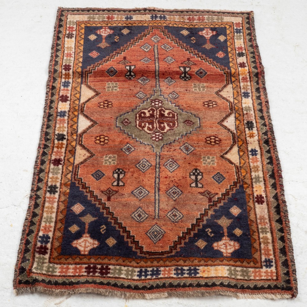 Qashqai Persian Handwoven Rug 5'x3'4