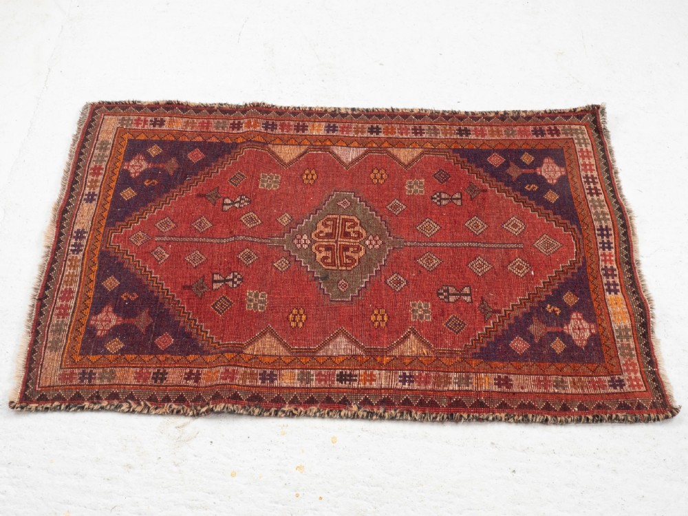 Qashqai Persian Handwoven Rug 5'x3'4