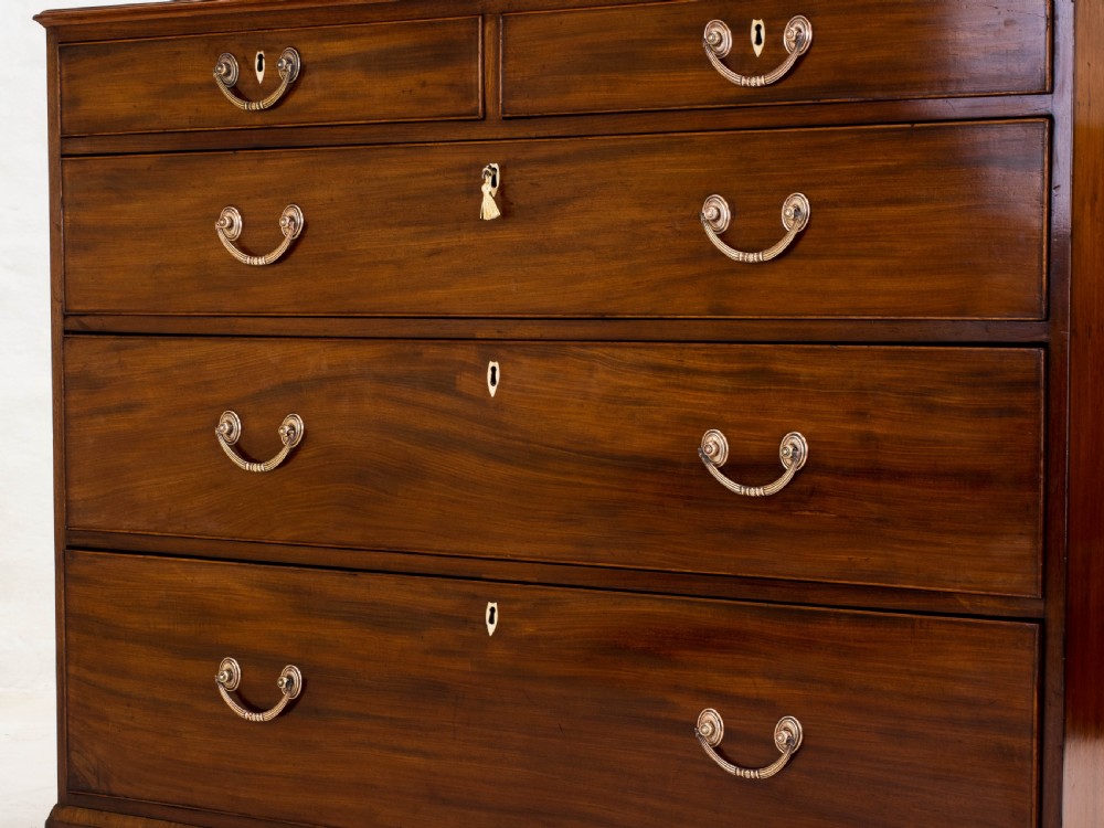 Georgian Large Mahogany & Oak Straight Front Chest of Drawers (George III) View VI