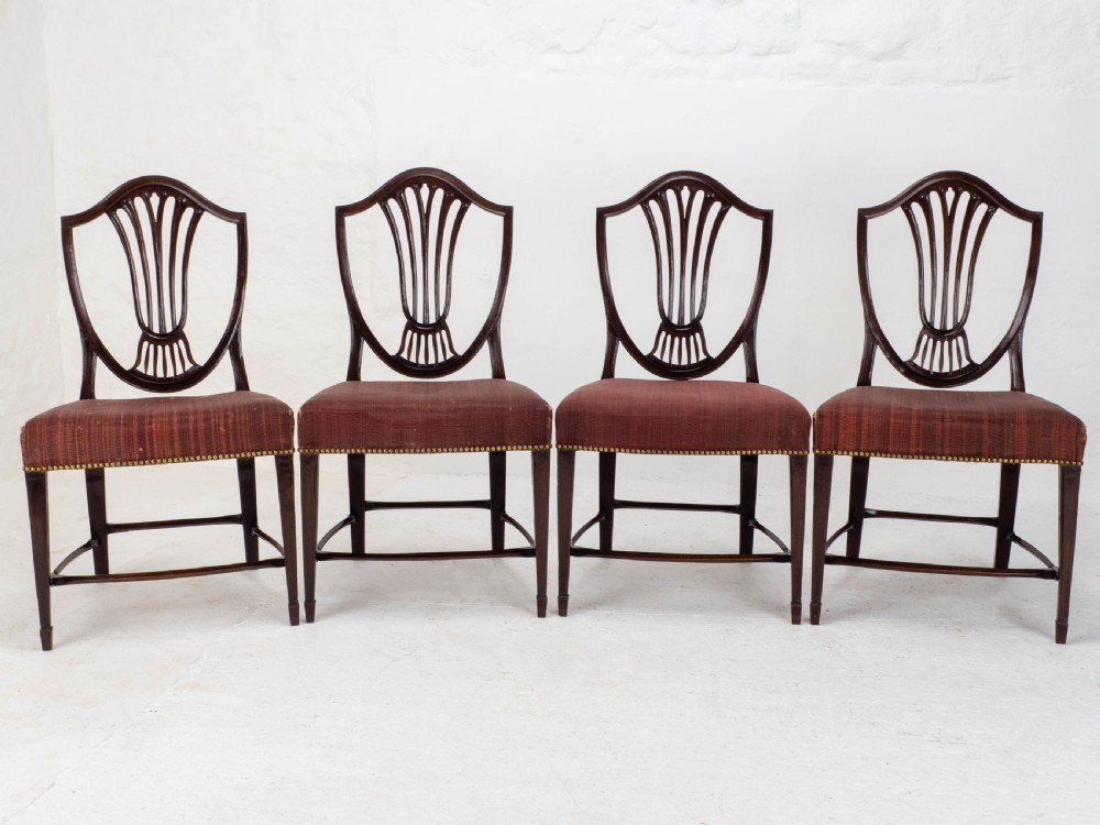 Hepplewhite Style C19th Horsehair Upholstered Set of 4 Mahogany Dining Chairs View III