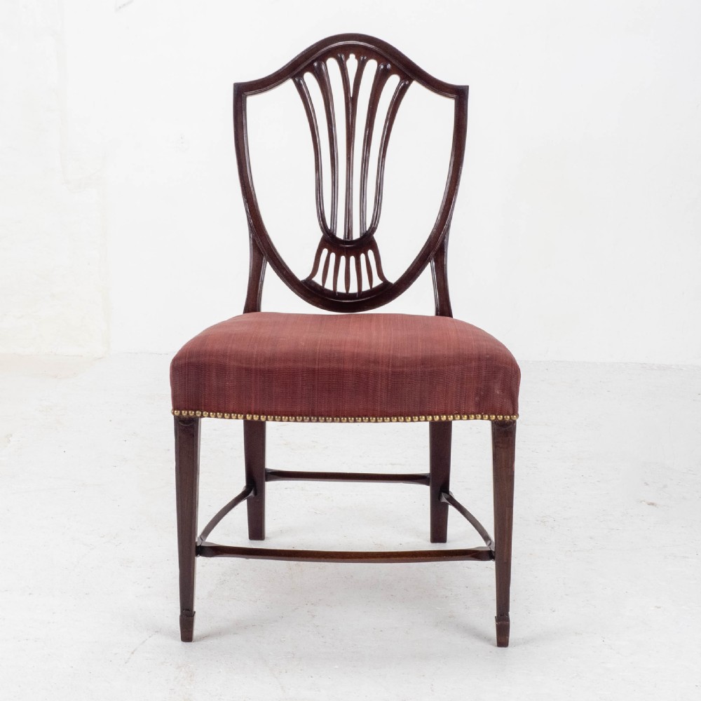 Hepplewhite Style C19th Horsehair Upholstered Set of 4 Mahogany Dining Chairs View VIII