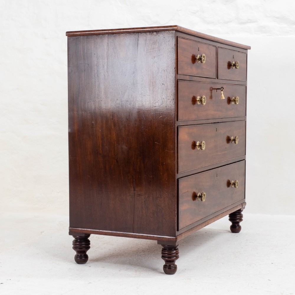 Georgian Straight Front Mahogany Chest of Drawers in the Manner of Gillows C1810 View VII