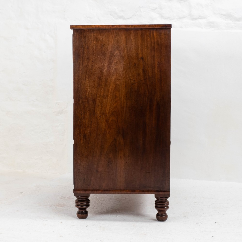 Georgian Straight Front Mahogany Chest of Drawers in the Manner of Gillows C1810 View XXII