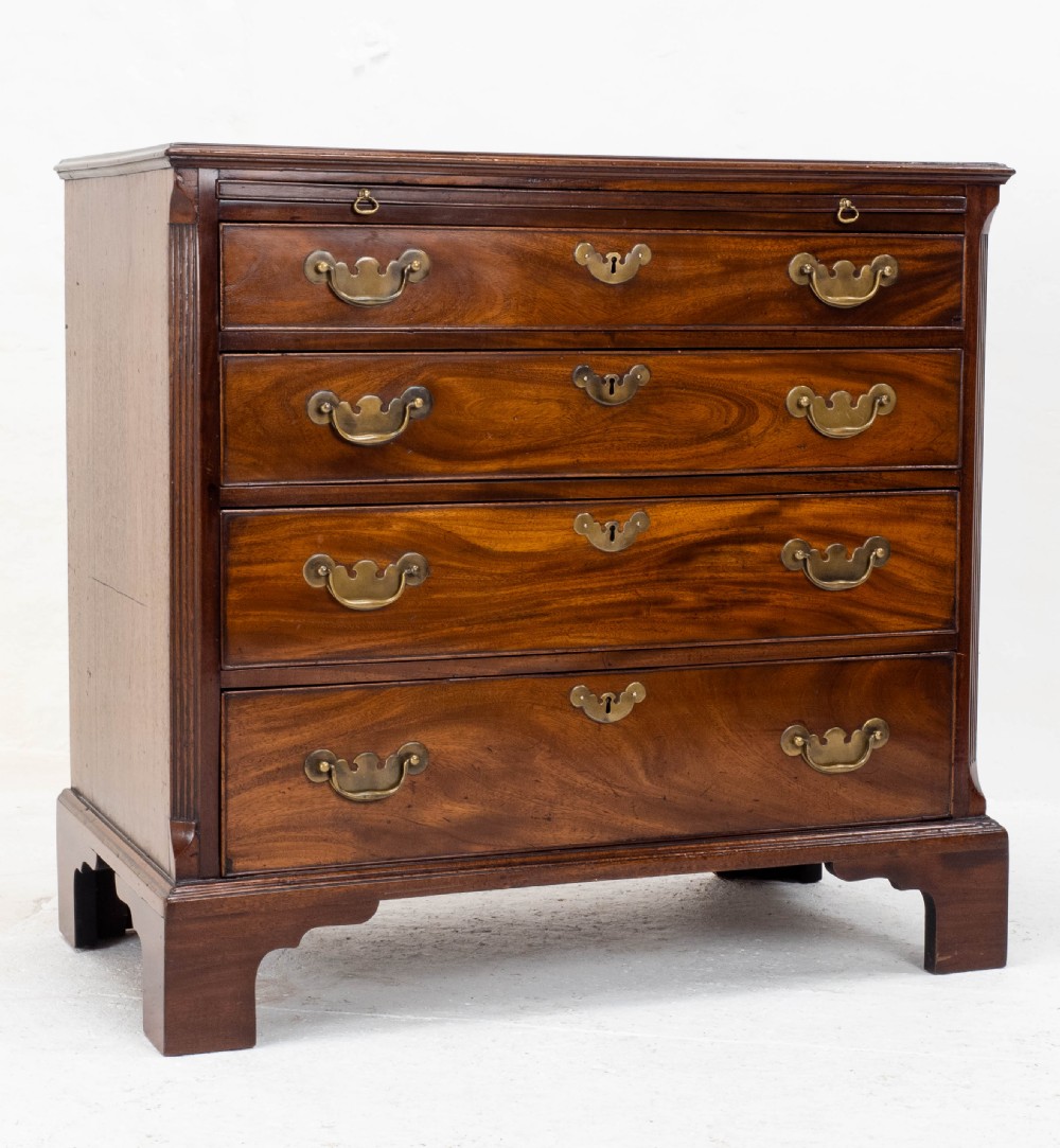 Georgian Mahogany Inlaid Bachelors Chest of Drawers (George II/III)