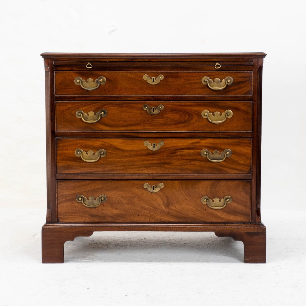 Georgian Mahogany Inlaid Bachelors Chest of Drawers (George II/III) View II