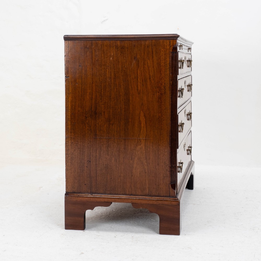 Georgian Mahogany Inlaid Bachelors Chest of Drawers (George II/III) View VIII