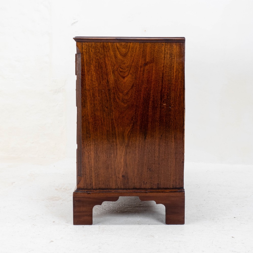 Georgian Mahogany Inlaid Bachelors Chest of Drawers (George II/III) View X