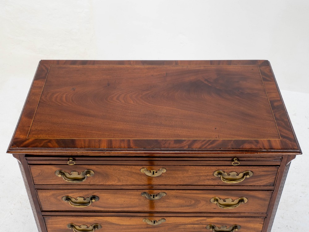 Georgian Mahogany Inlaid Bachelors Chest of Drawers (George II/III) View XX