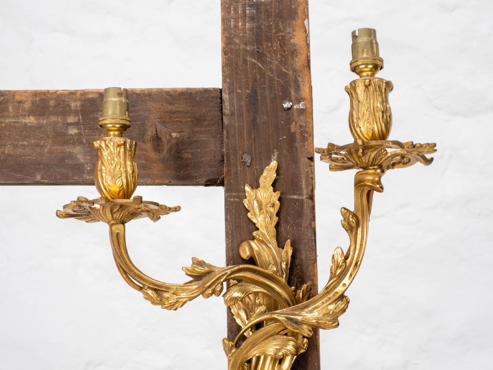Pair C19th French Rococo Gilt Metal Wall Sconces (Wall lights) View VII