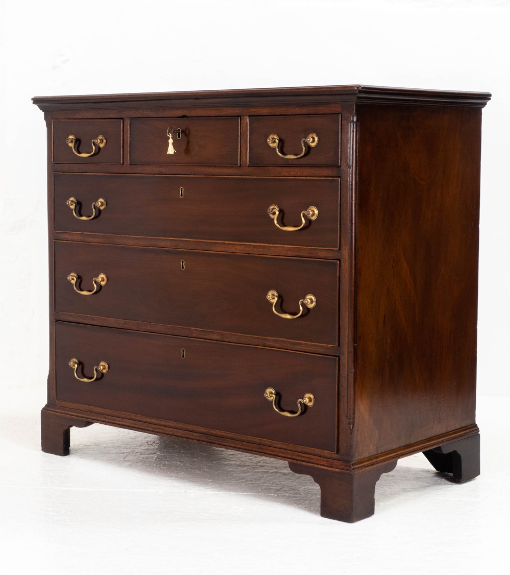 George III Mahogany Straight Front Chest of Drawers (Georgian)