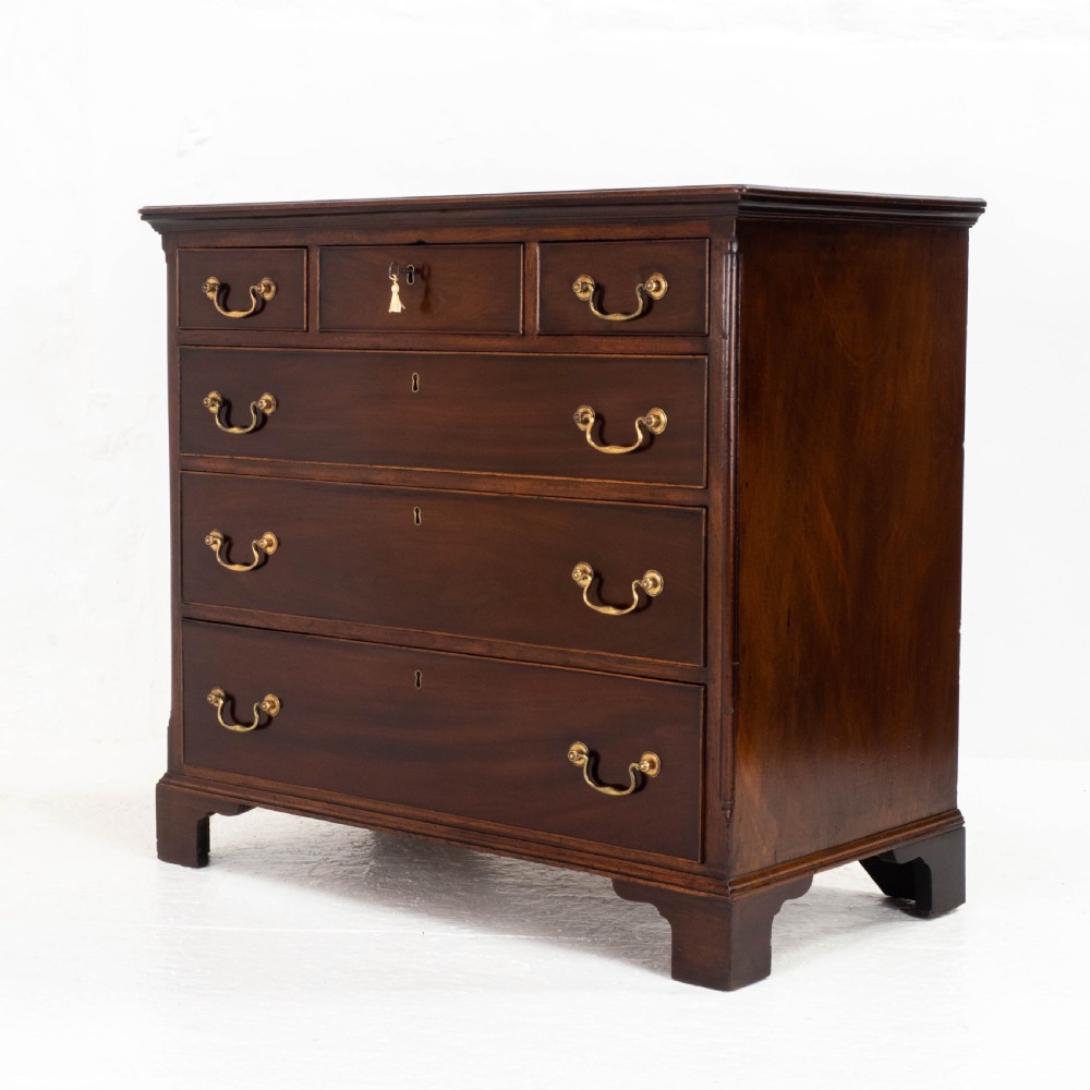 George III Mahogany Straight Front Chest of Drawers (Georgian) View IV