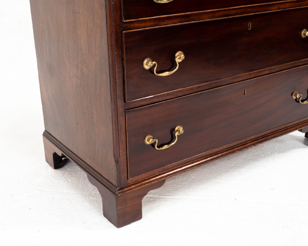 George III Mahogany Straight Front Chest of Drawers (Georgian) View VIII